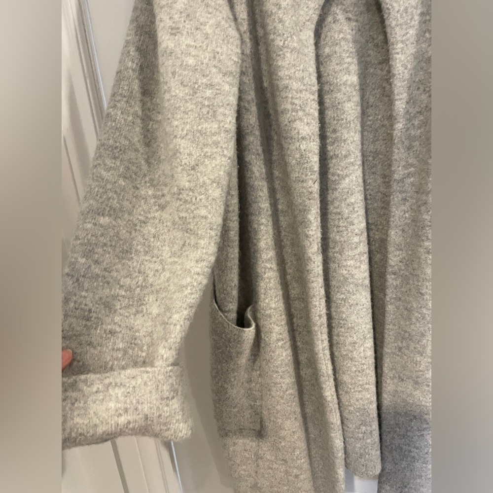 Vince clean edge cardigan coat size medium merino wool - Picture 9 of 13